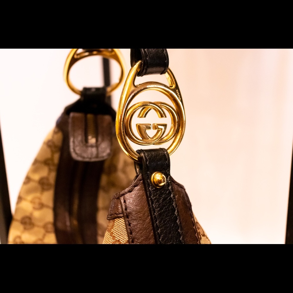 Gucci Studded Hobo handbag - Picture 3 of 6
